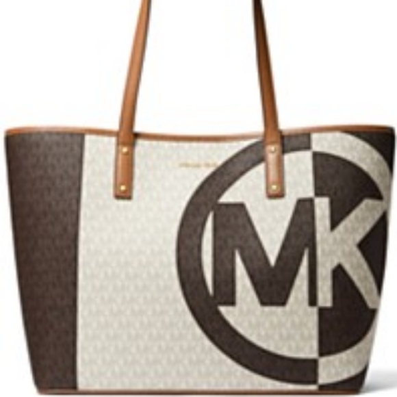 MICHAEL Michael KorsCarter Large Signature Open